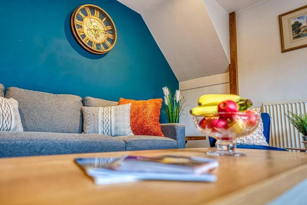 Delightful Two-Bedroom Cottage In The Heart Of Bakewell Dış mekan fotoğraf