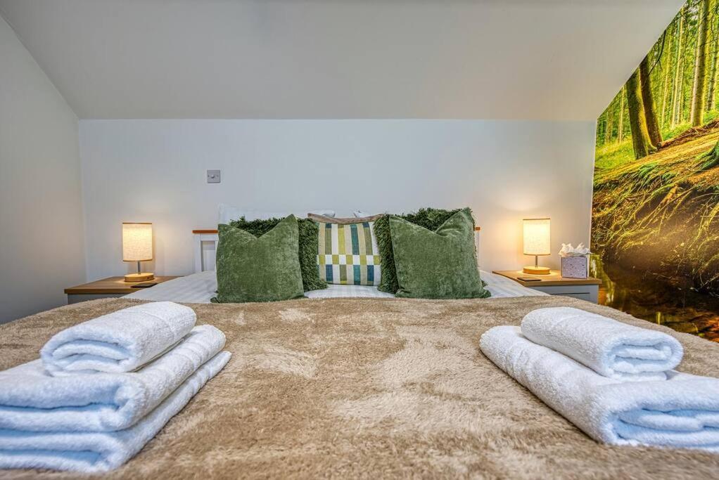 Delightful Two-Bedroom Cottage In The Heart Of Bakewell Dış mekan fotoğraf